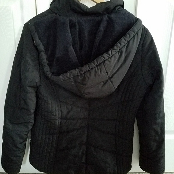 SOLD ST. JOHN'S BAY coat - Picture 3 of 3